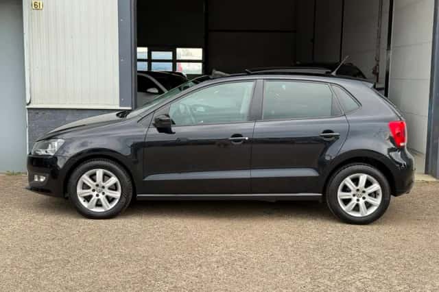 Volkswagen Polo (2013) thumbnail 3