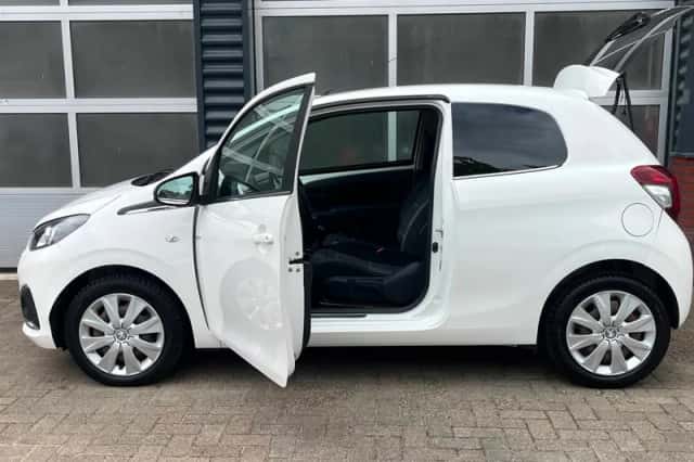 Peugeot 108 (2017) thumbnail 3