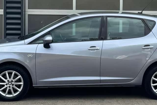 SEAT Ibiza (2016) thumbnail 5