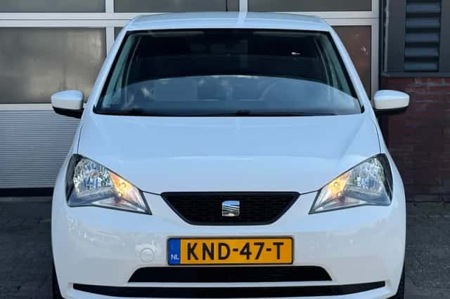 SEAT Mii (2013) thumbnail 2