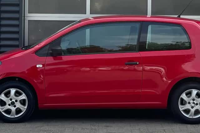 SEAT Mii (2014) thumbnail 6