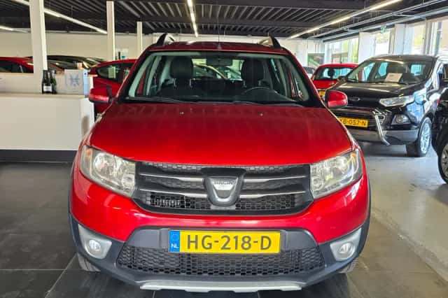 Dacia Sandero (2015) thumbnail 3