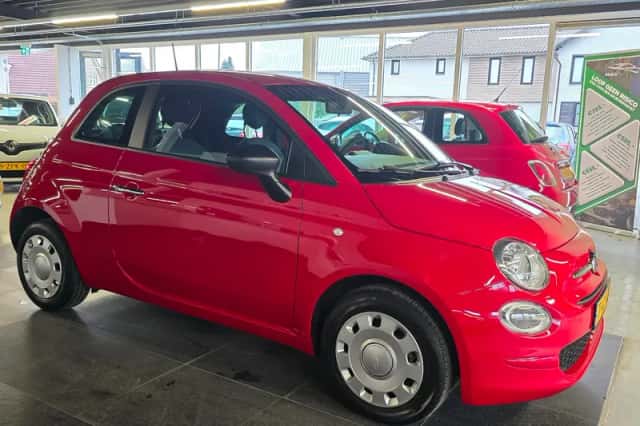 Fiat 500 (2023) thumbnail 5