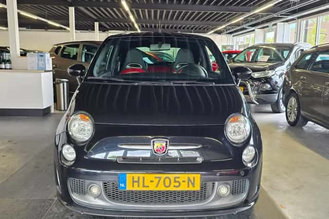 Fiat 500 (2015) thumbnail 4