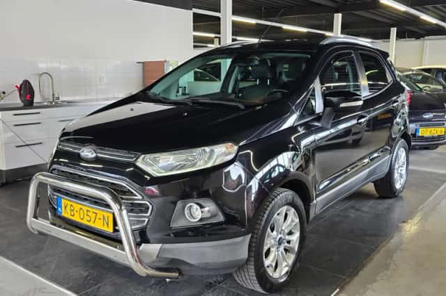 Ford EcoSport (2016) thumbnail 1