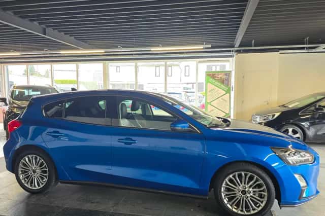 Ford Focus (2019) thumbnail 5