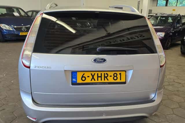 Ford Focus (2010) thumbnail 6