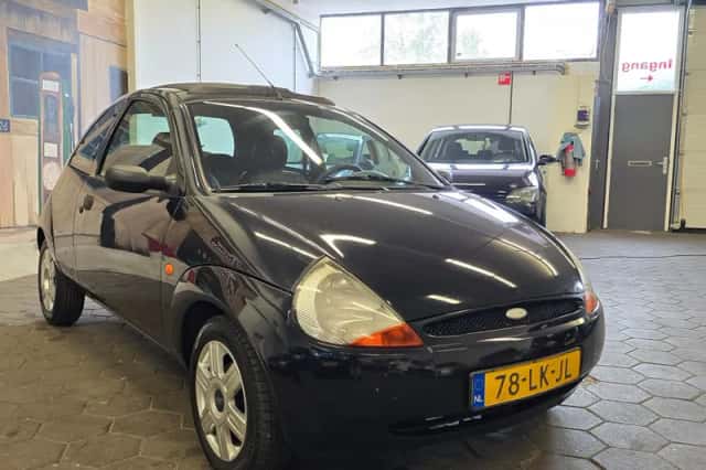 Ford Ka (2003) thumbnail 4