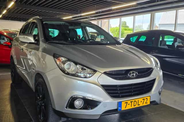 Hyundai ix35 (2013) thumbnail 4