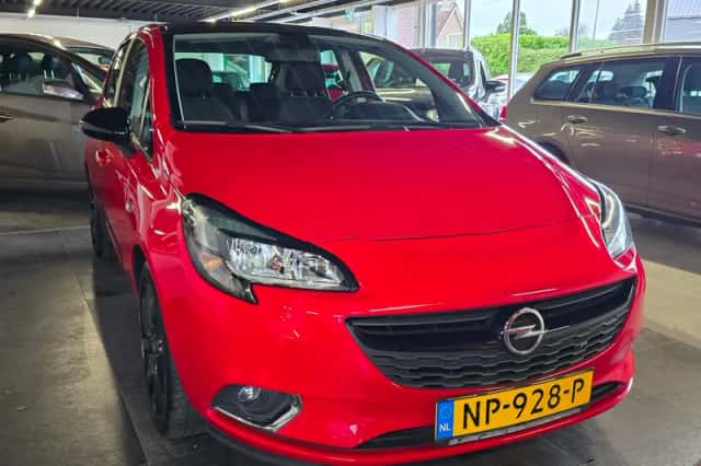 Opel Corsa (2017) thumbnail 3