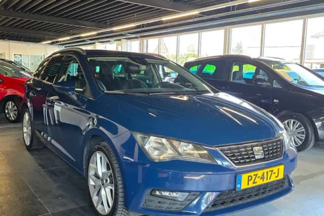 SEAT Leon (2017) thumbnail 4