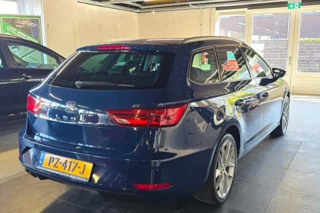 SEAT Leon (2017) thumbnail 6