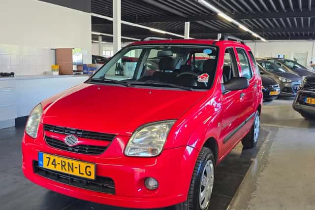 Suzuki Ignis (2005) thumbnail 1