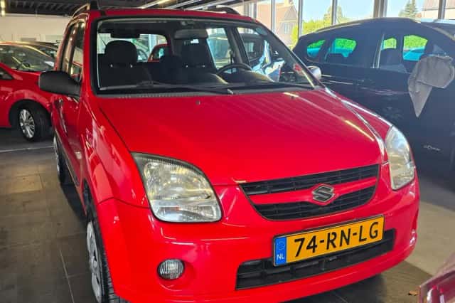 Suzuki Ignis (2005) thumbnail 3
