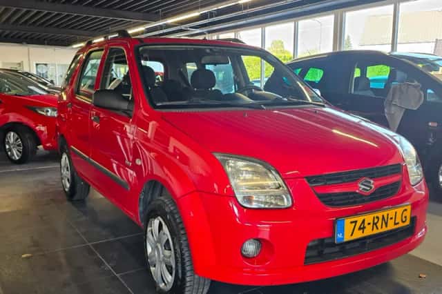 Suzuki Ignis (2005) thumbnail 4