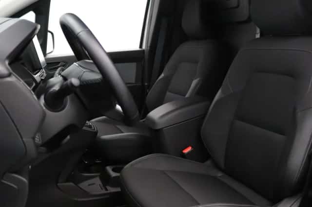 Renault Kangoo (2024) thumbnail 5