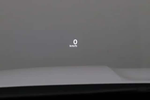 Mitsubishi Outlander (2025) thumbnail 6