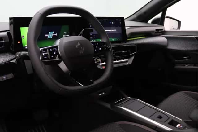 Renault Clio (2026) thumbnail 3