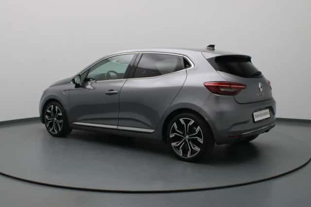 Renault Clio (2023) thumbnail 2