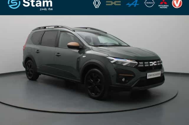 Dacia Jogger (2025) thumbnail 1