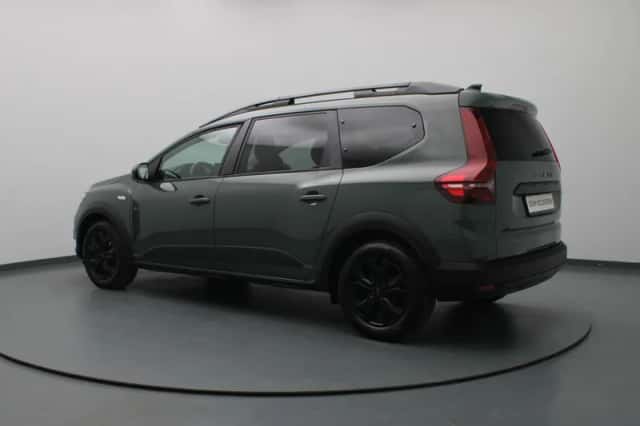Dacia Jogger (2025) thumbnail 2