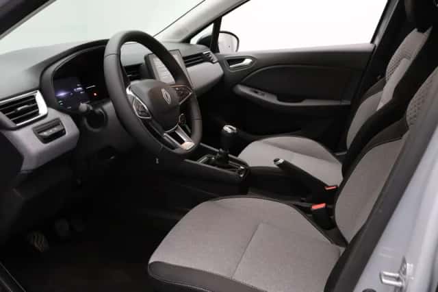 Renault Clio (2025) thumbnail 3