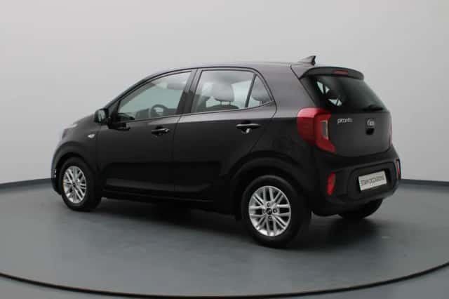 Kia Picanto (2021) thumbnail 2