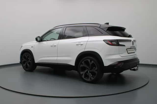 Renault Austral (2023) thumbnail 2