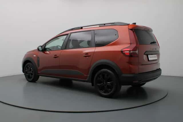 Dacia Jogger (2025) thumbnail 2