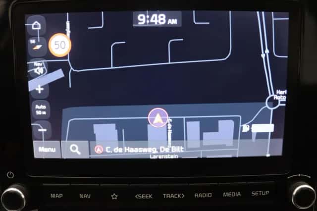 Kia Stonic (2021) thumbnail 6