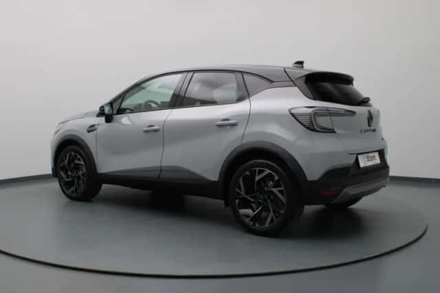 Renault Captur (2026) thumbnail 2