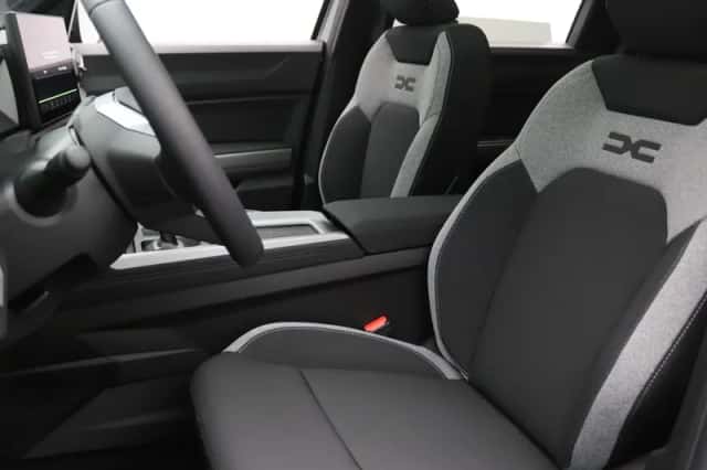 Dacia Bigster (2026) thumbnail 4