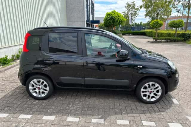 Fiat Panda (2012) thumbnail 3
