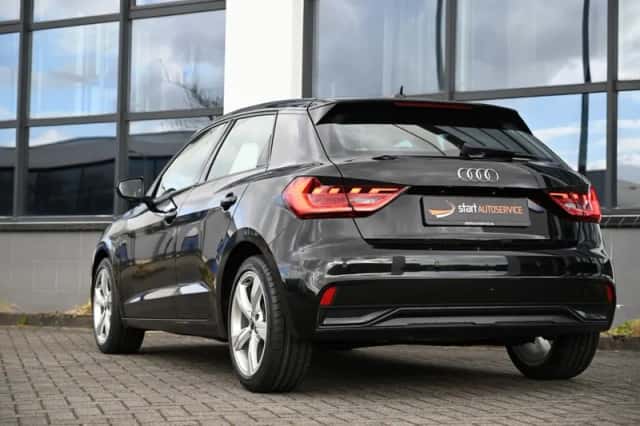 Audi A1 (2019) thumbnail 9
