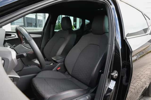 SEAT Leon (2021) thumbnail 11