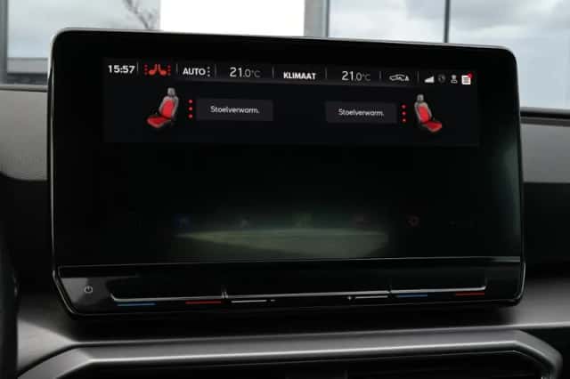 SEAT Leon (2021) thumbnail 17