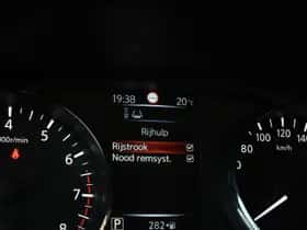 Nissan Qashqai (2016) thumbnail 24