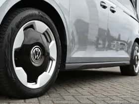 Volkswagen ID. Buzz (2024) thumbnail 4