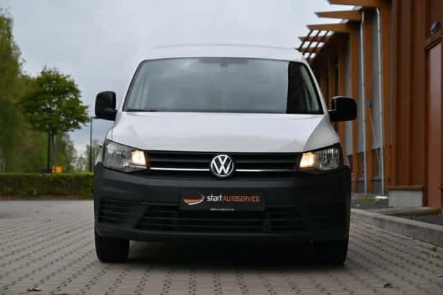 Volkswagen Caddy (2017) thumbnail 2