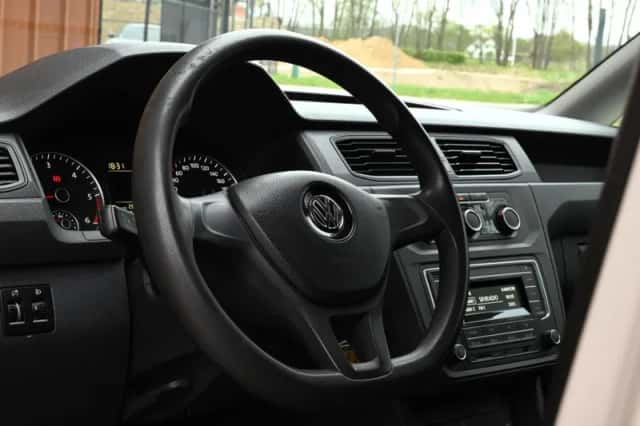 Volkswagen Caddy (2017) thumbnail 11