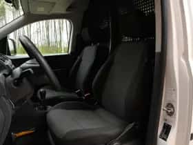 Volkswagen Caddy (2017) thumbnail 12