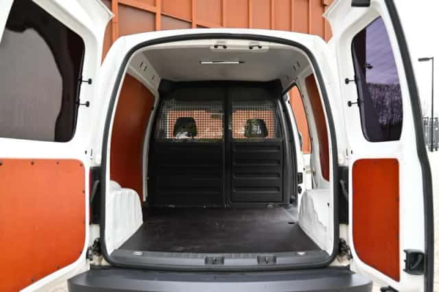 Volkswagen Caddy (2017) thumbnail 10