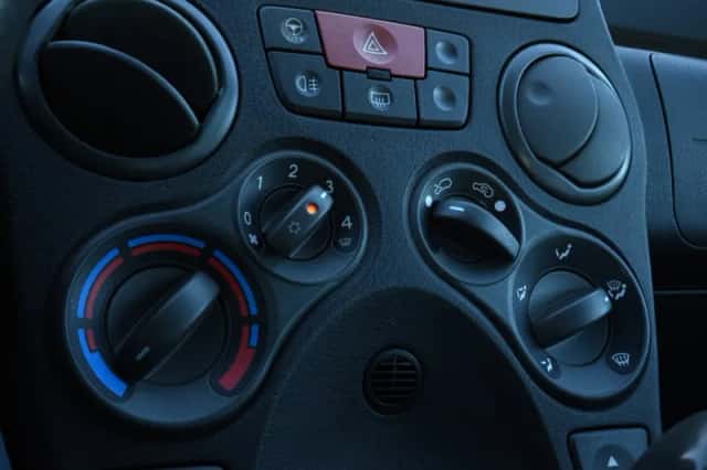 Fiat Panda (2010) thumbnail 13