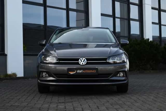 Volkswagen Polo (2018) thumbnail 2