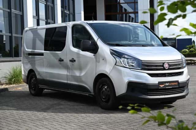 Renault Trafic (2021) thumbnail 3