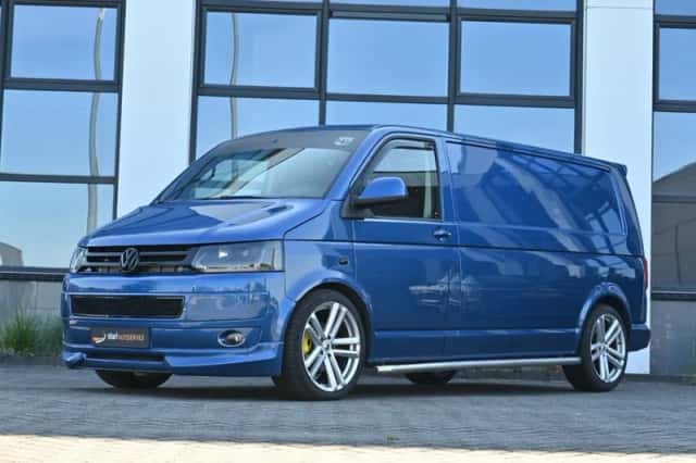 Volkswagen Transporter (2013) thumbnail 1