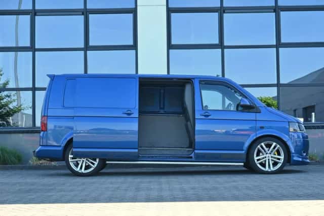 Volkswagen Transporter (2013) thumbnail 6