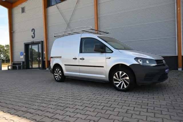 Volkswagen Caddy (2018) thumbnail 4