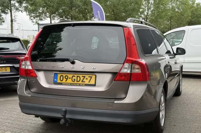 Volvo V70 (2008) thumbnail 4