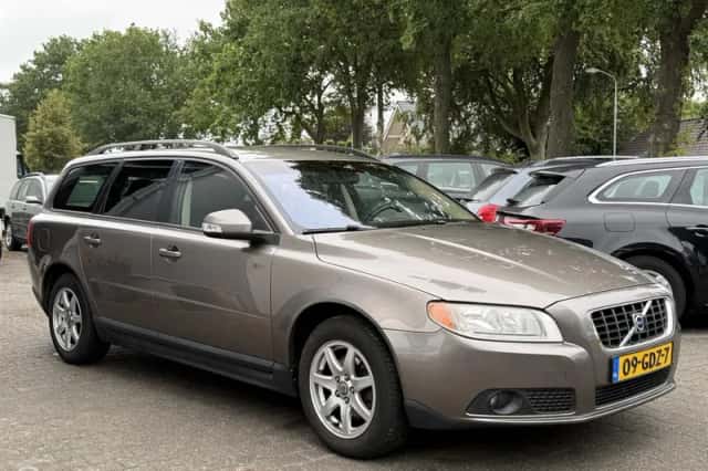 Volvo V70 (2008) thumbnail 5